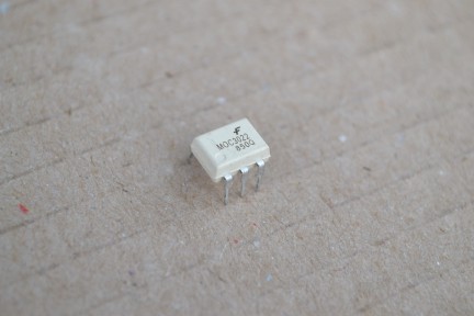 Купить Оптопара MOC3022 detaluhi.ho.ua Интернет магазин в Каменец-Подольском, устройства, радиодетали, интсрументы.