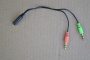 Купить Аудио-кабель переходник с 4-полюсного на два 3-полюсных 3.5 мм - черный detaluhi.ho.ua Интернет магазин в Каменец-Подольском, устройства, радиодетали, интсрументы.