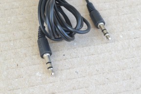 Купить Аудио кабель 3.5 мм - 3 полюса, 2 м detaluhi.ho.ua Интернет магазин в Каменец-Подольском, устройства, радиодетали, интсрументы.