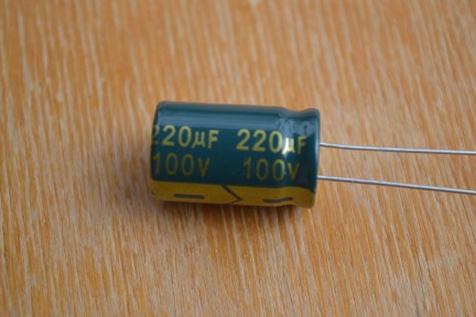 Купить Электролитические конденсаторы 220 мкф x 100 В - 20x12 мм 105 °C JCCON detaluhi.ho.ua Интернет магазин в Каменец-Подольском, устройства, радиодетали, интсрументы.