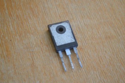 Купить Транзисторы RJH60F4 БУ (близкий к оригиналу) detaluhi.ho.ua Интернет магазин в Каменец-Подольском, устройства, радиодетали, интсрументы.