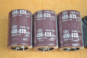 Купить Электролитические конденсаторы 820 мкф x 450 В - 50x35 мм 105 °C detaluhi.ho.ua Интернет магазин в Каменец-Подольском, устройства, радиодетали, интсрументы.